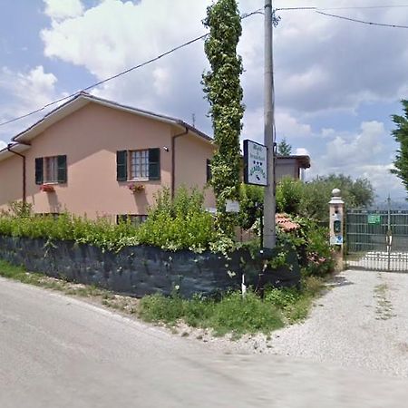 Bed&Breakfast Giardino Agritourist Controguerra Kültér fotó